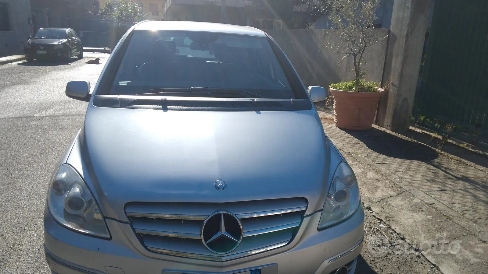 Mercedes-Benz B