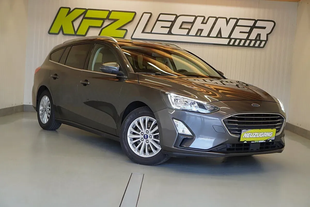 Ford Focus 2021 photo 3