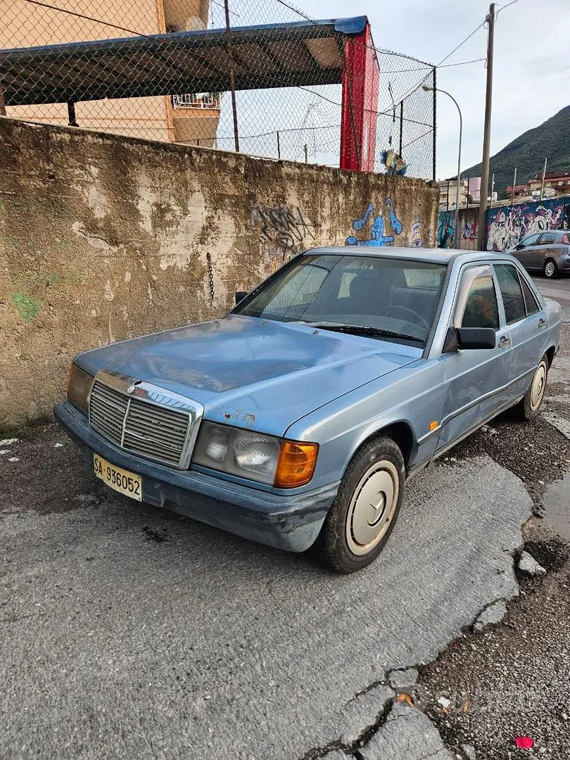 Mercedes-Benz 190