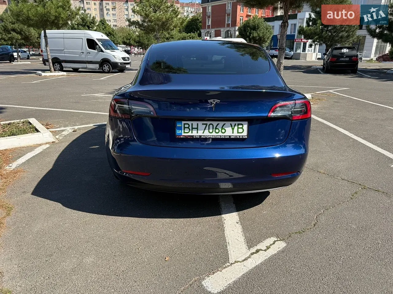 Tesla Model 3 2021 photo 3