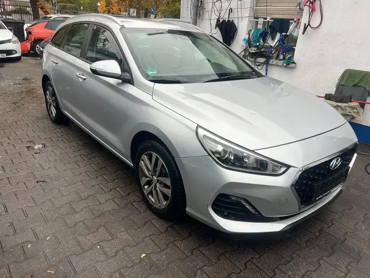 Hyundai I30