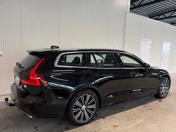 Volvo V60 2021 photo 3