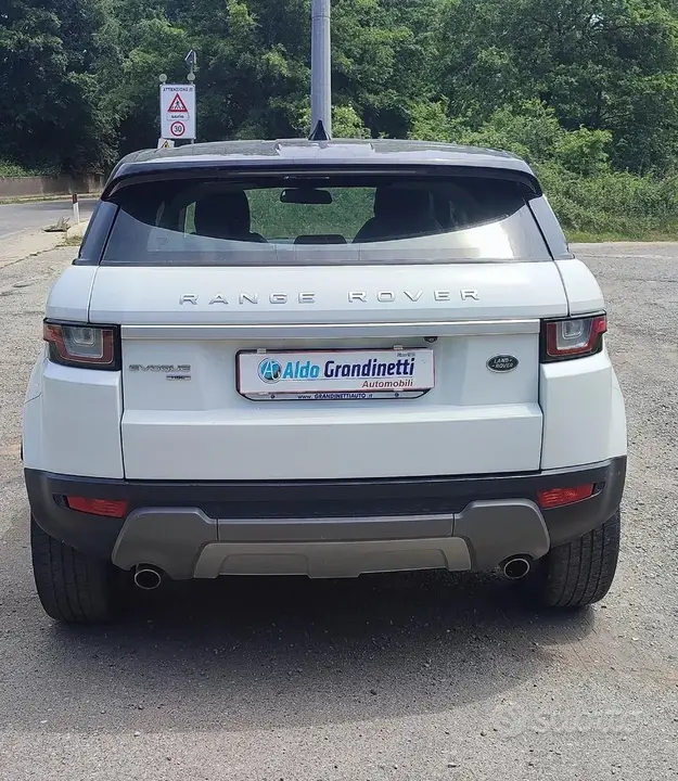 Land Rover Range Rover Evoque 2017 photo 4
