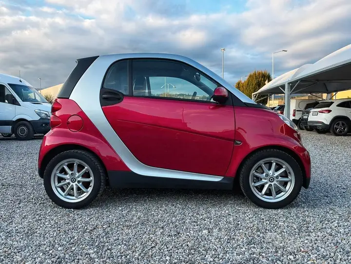Smart Fortwo 2009 photo 4