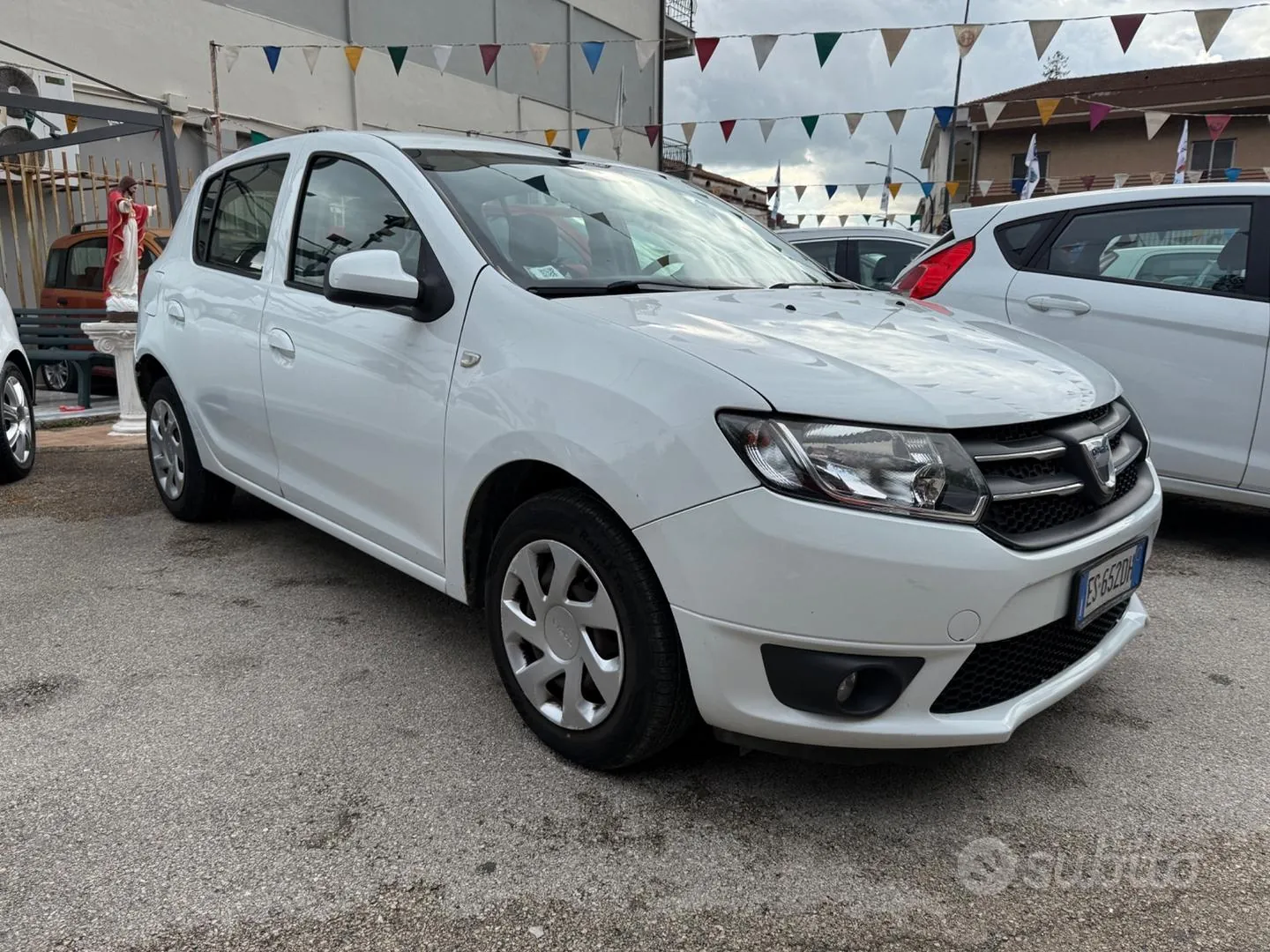 Dacia Sandero 2014 photo 2