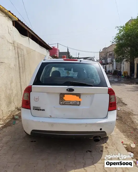 Kia Carens 2012 photo 4