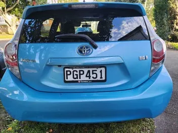 Toyota Aqua 2014 photo 4