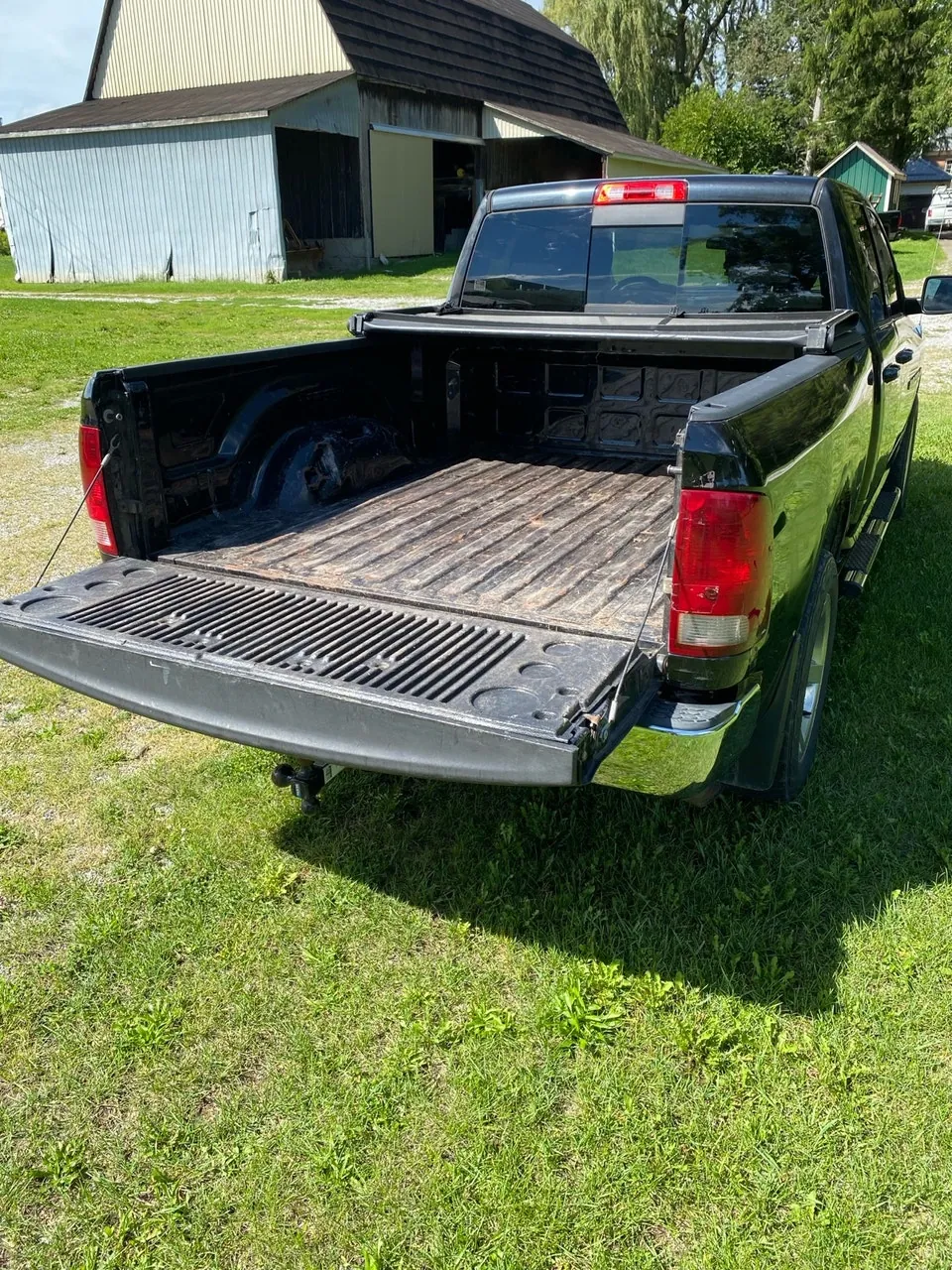 Dodge Ram 1500 2011 photo 4