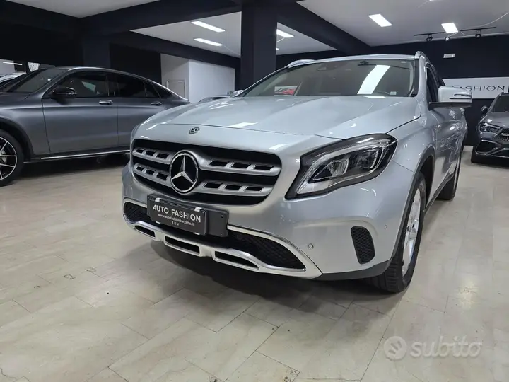 Mercedes-Benz Gla 2019 photo 2