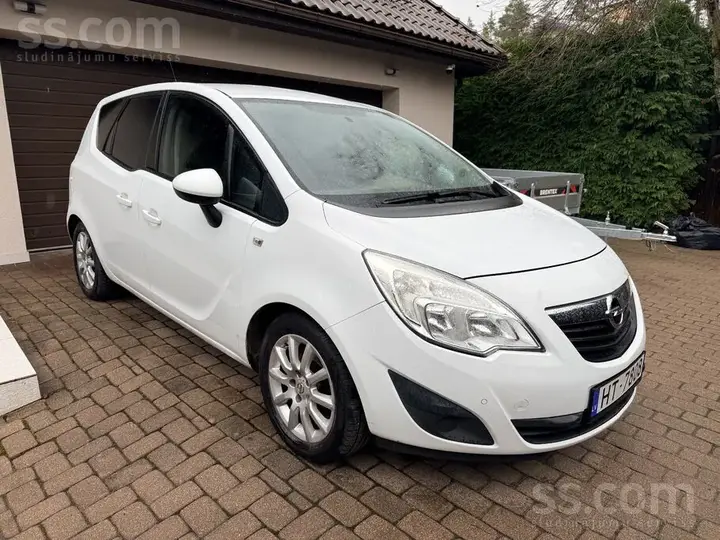 Opel Meriva 2011 photo 2