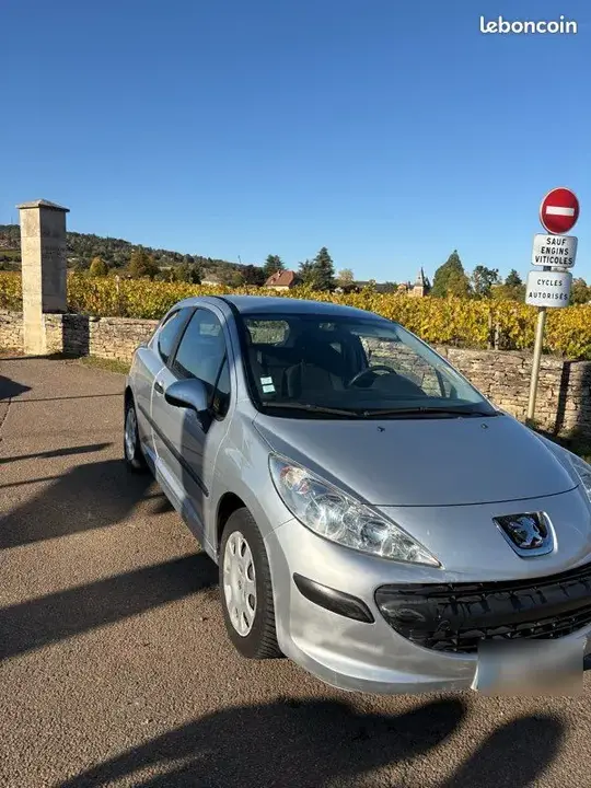 Peugeot 207