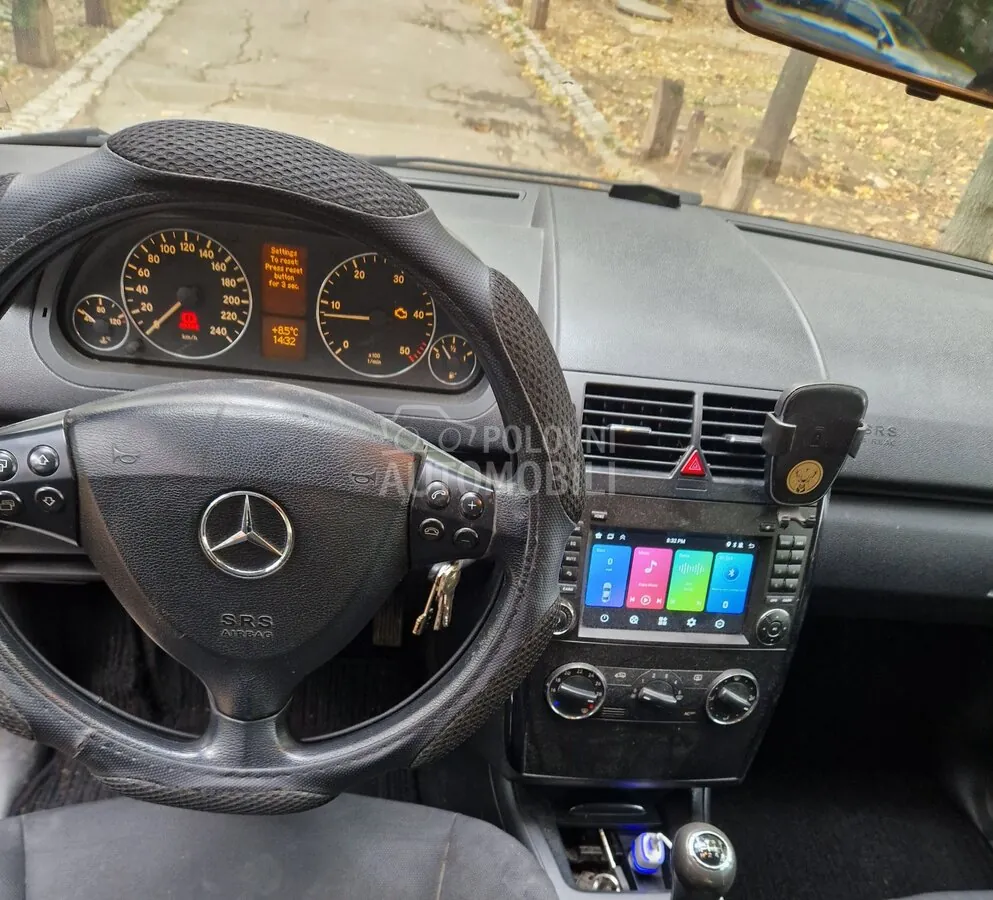 Mercedes-Benz A180 2006 photo 5