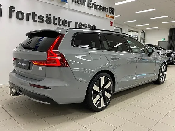 Volvo V60 2024 photo 4