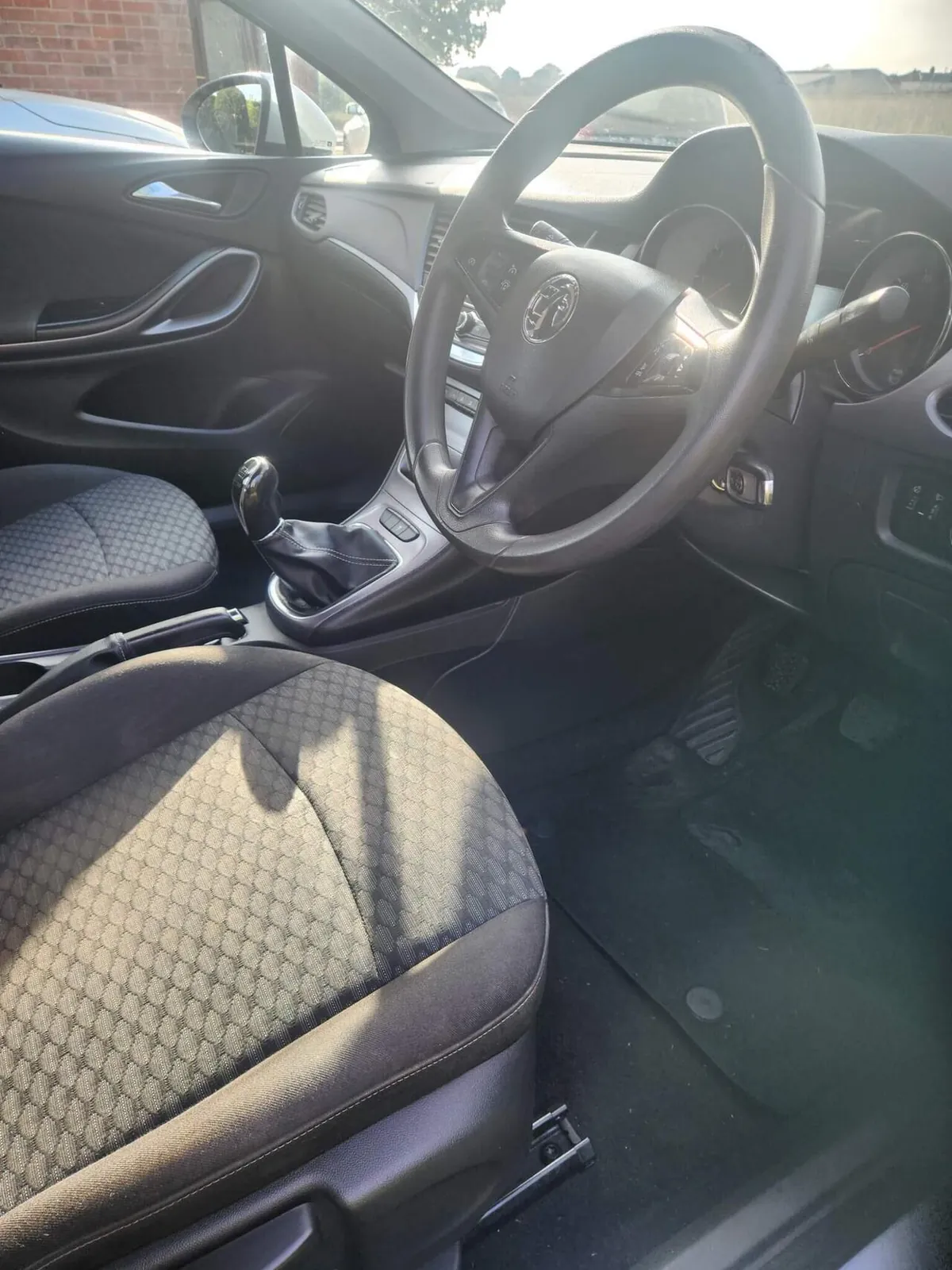 Vauxhall Astra 2017 photo 5