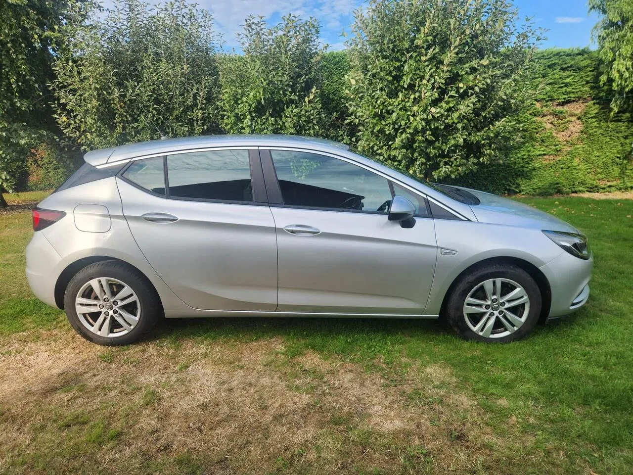 Vauxhall Astra 2017 photo 4