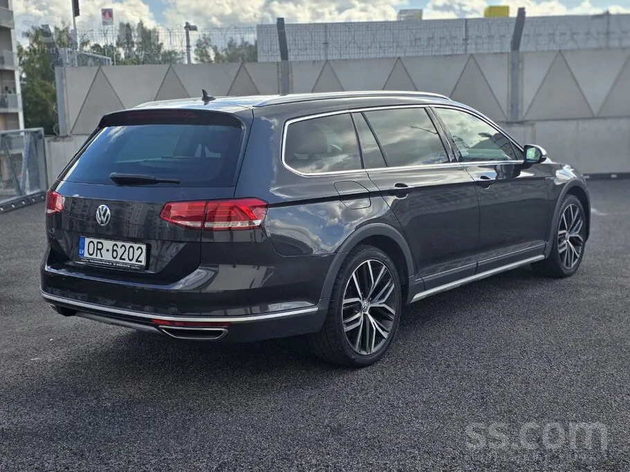 Volkswagen Passat Alltrack 2018 photo 4