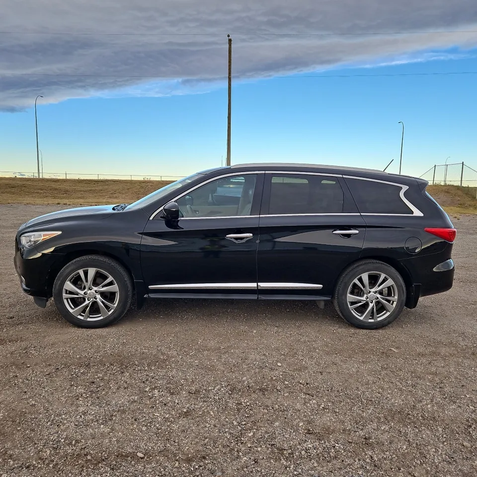 Infiniti Jx35 2013 photo 5