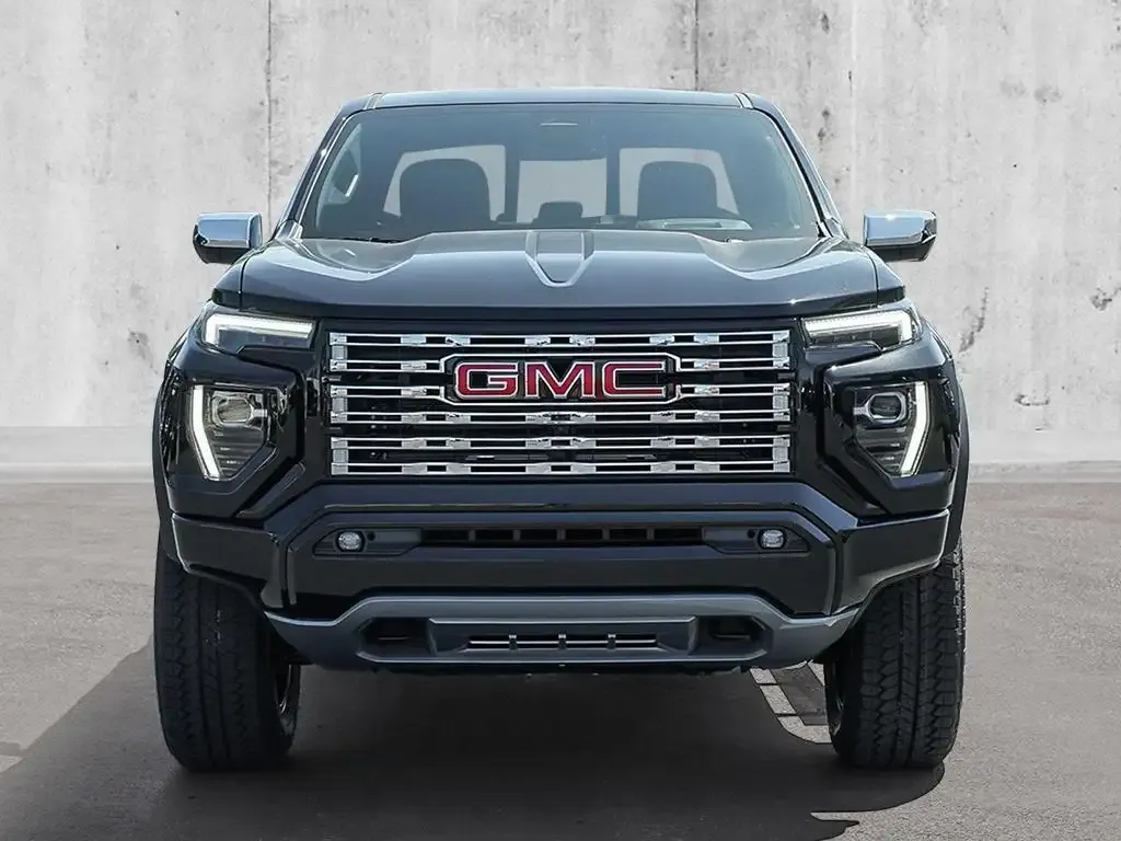 GMC Canyon 2026 photo 2