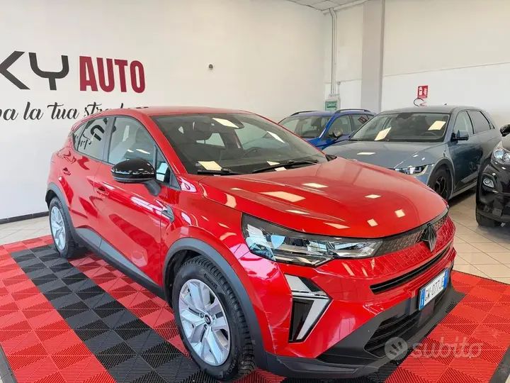 Renault Captur 2024 photo 2