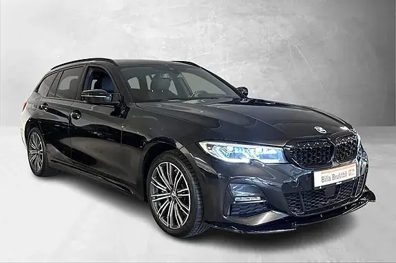 BMW 330E 2022 photo 3