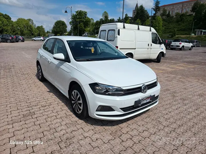 Volkswagen Polo 2018 photo 2