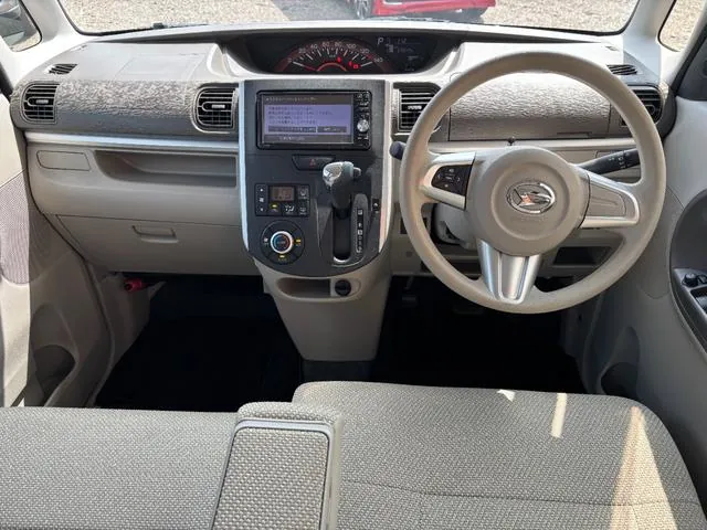 Daihatsu Tanto 2015 photo 5