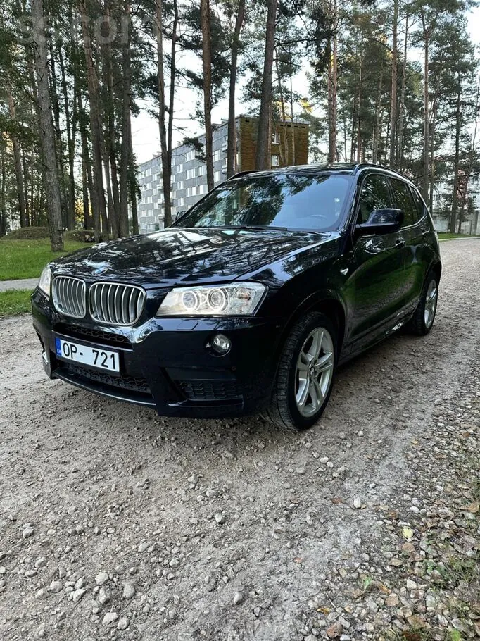 BMW X3 2013 photo 2