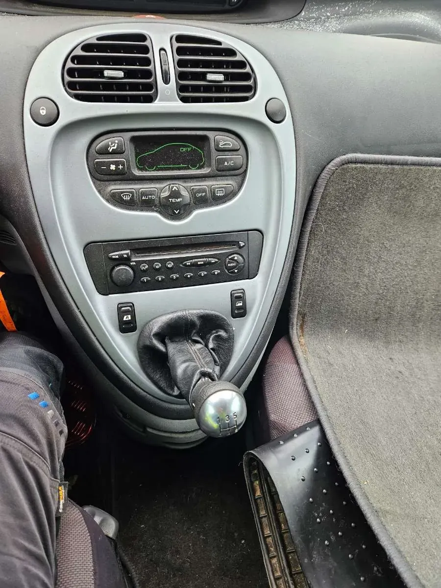 Citroen Xsara Picasso 2004 photo 3