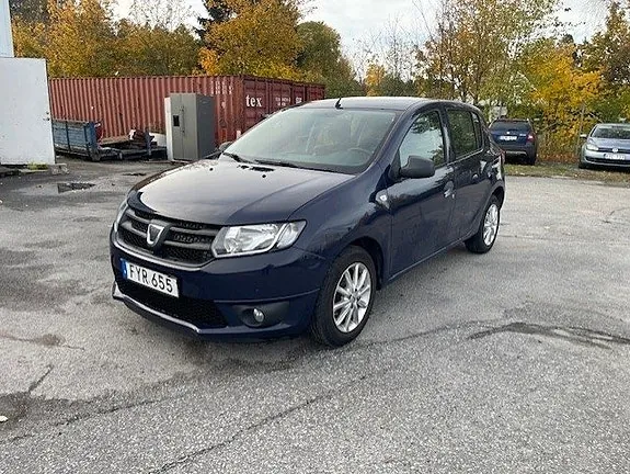 Dacia Sandero 2015 photo 2