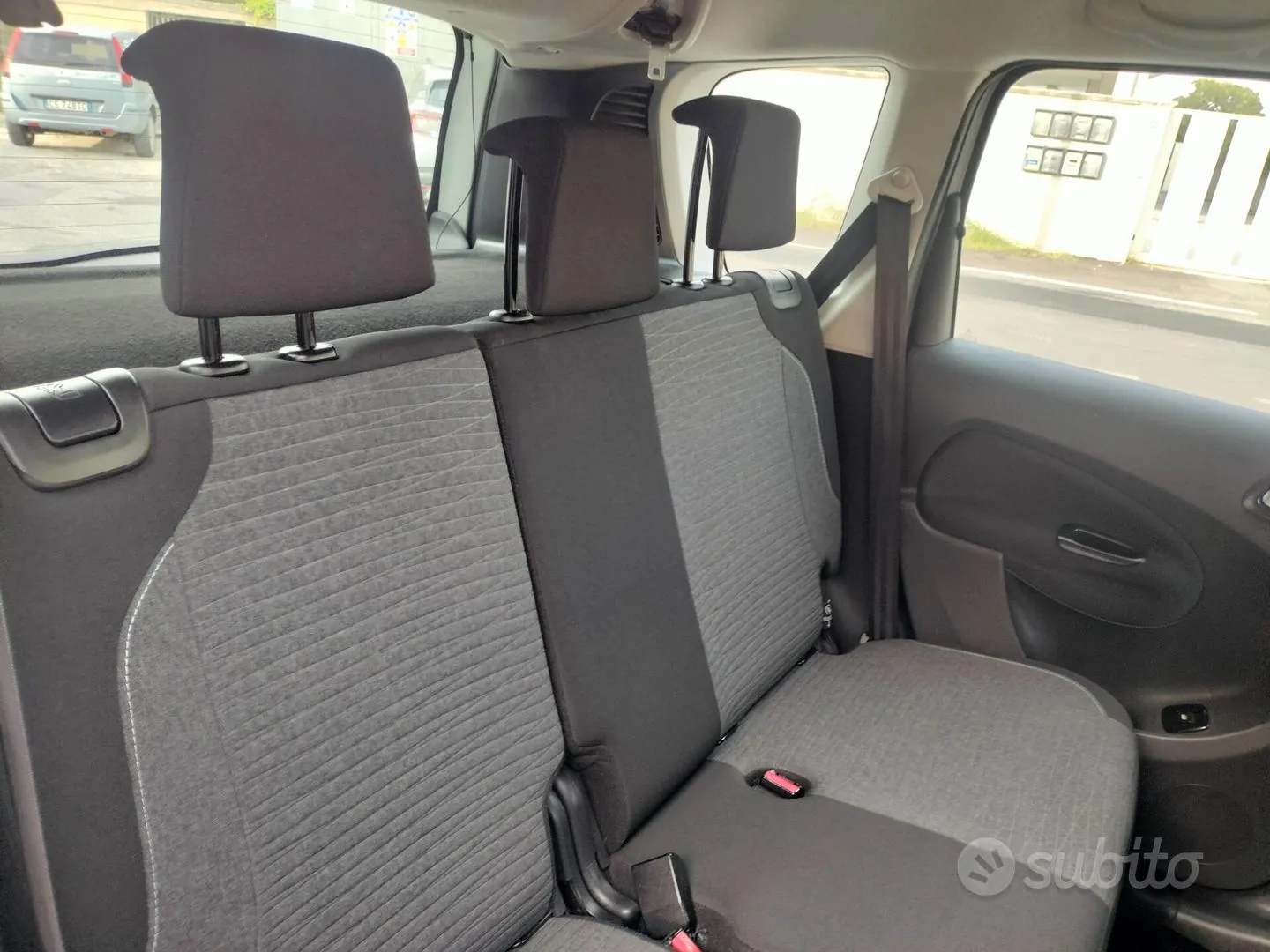 Citroen C3 Picasso 2017 photo 5
