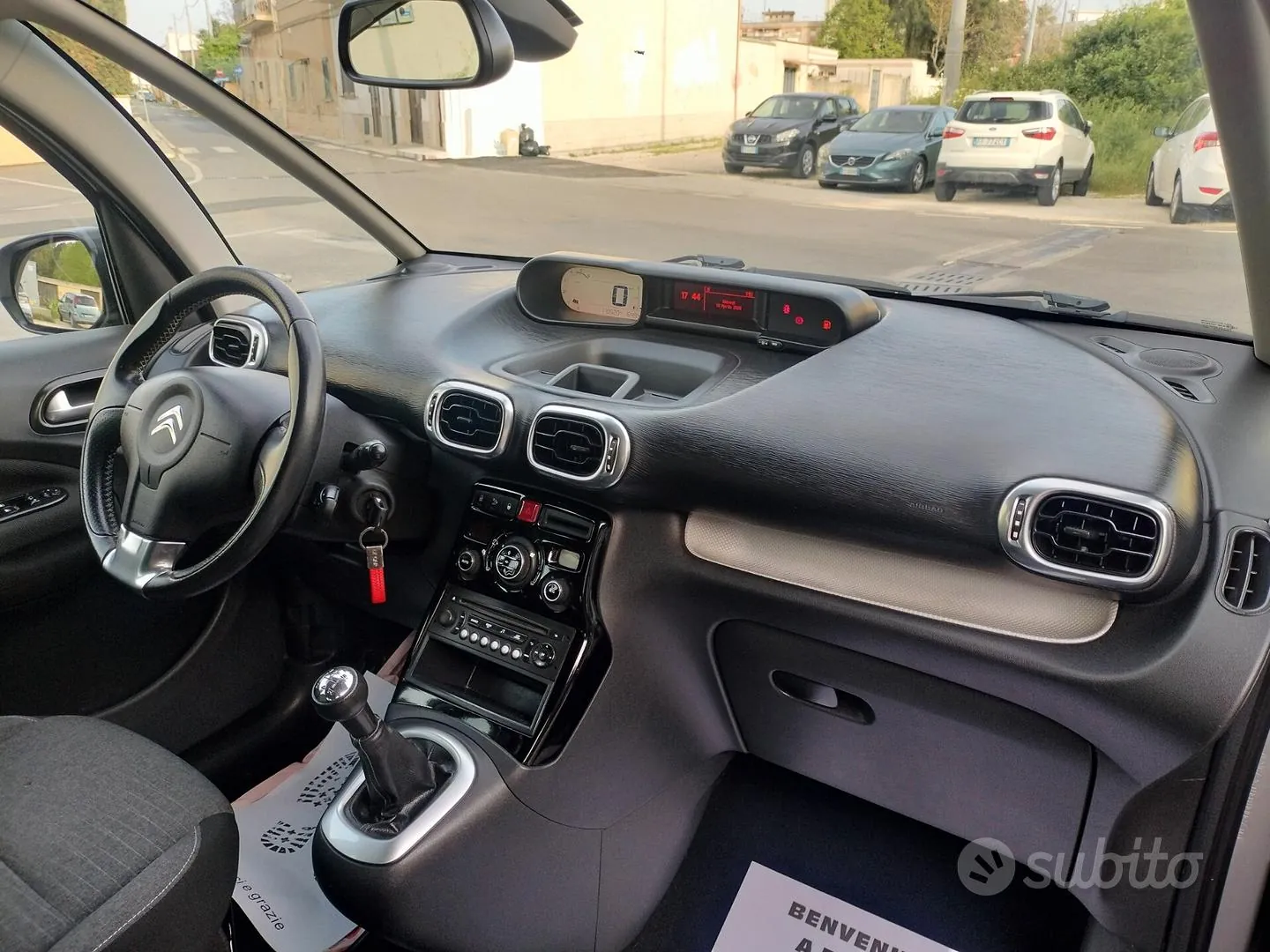 Citroen C3 Picasso 2017 photo 3