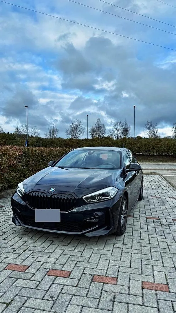 BMW 1 Series 2023 photo 4