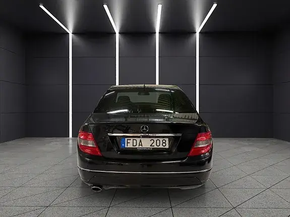 Mercedes-Benz C 220 2011 photo 4