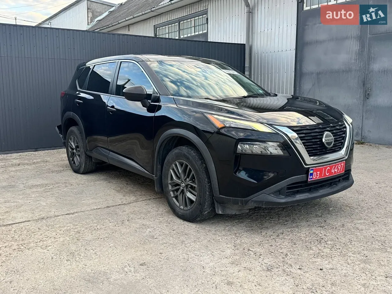 Nissan Rogue 2021 photo 2