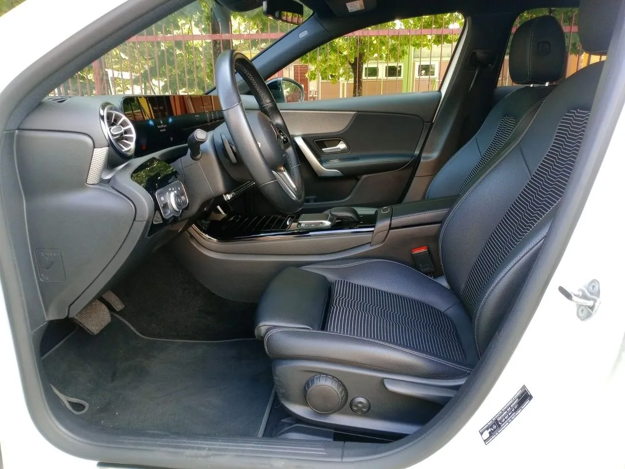 Mercedes-Benz A-Class 2022 photo 4
