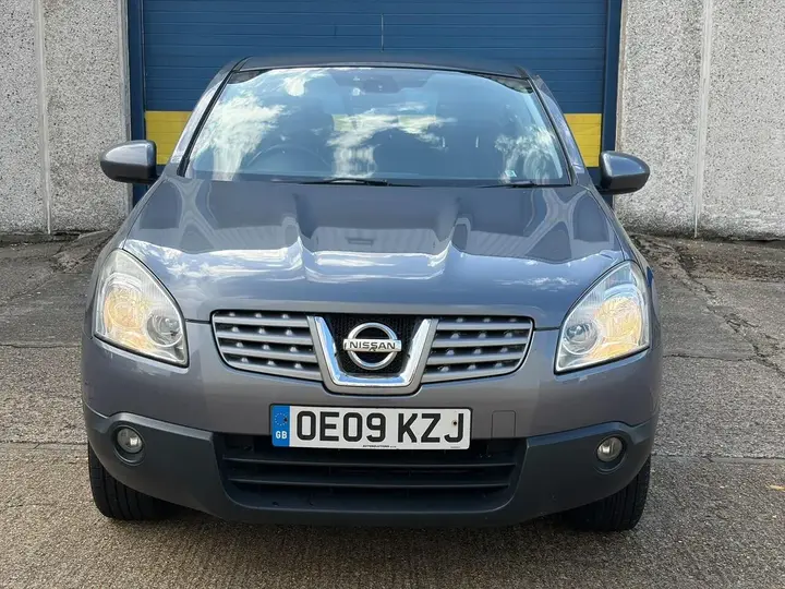 Nissan Qashqai 2009 photo 2