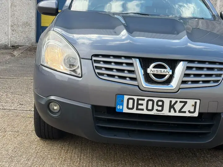 Nissan Qashqai 2009 photo 4