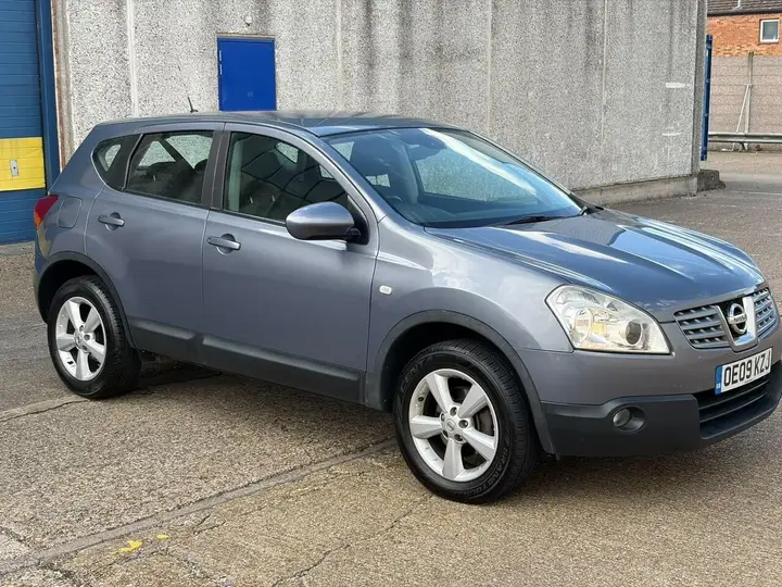 Nissan Qashqai 2009 photo 5