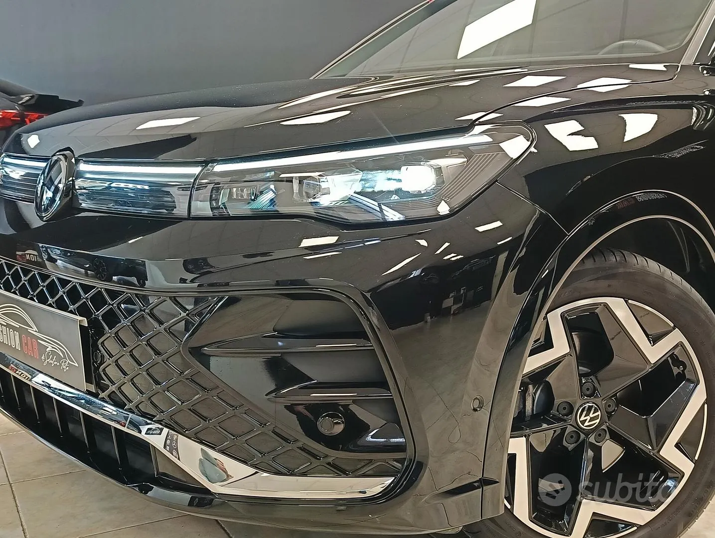 Volkswagen Tiguan 2024 photo 2