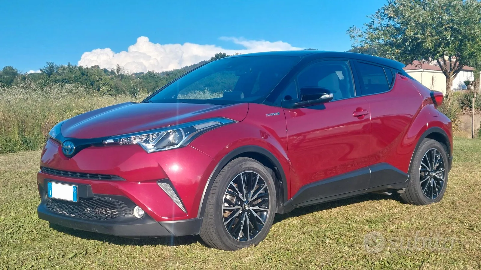 Toyota C-Hr 2018 photo 2
