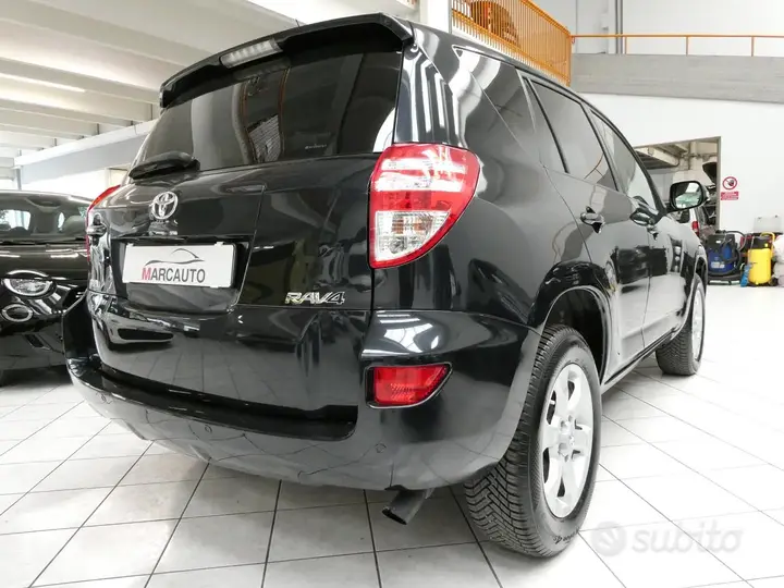 Toyota Rav4 2011 photo 4