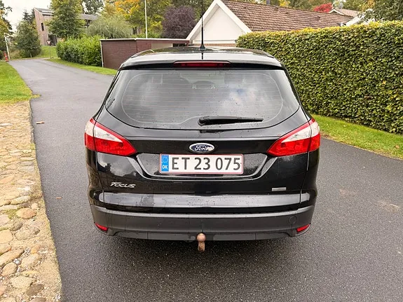 Ford Focus 2013 photo 4