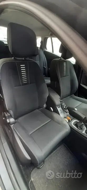Renault Megane 2011 photo 3