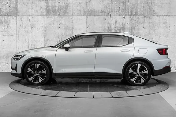Polestar 2 2023 photo 3