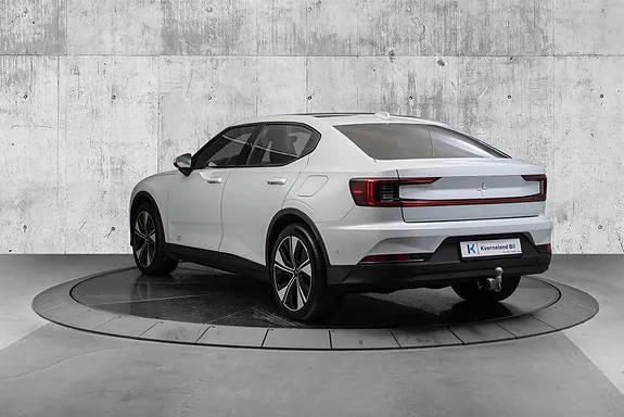 Polestar 2 2023 photo 4