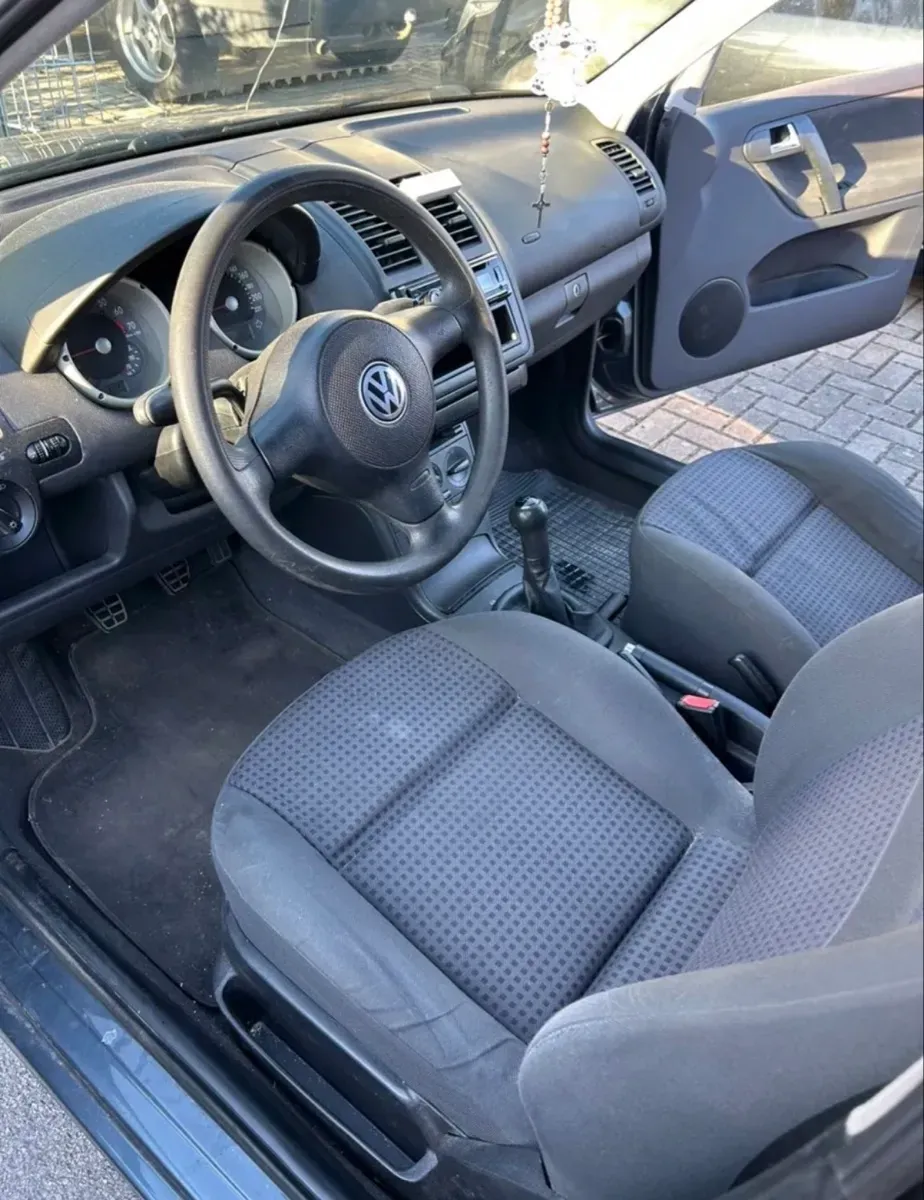 Volkswagen Polo 2001 photo 3
