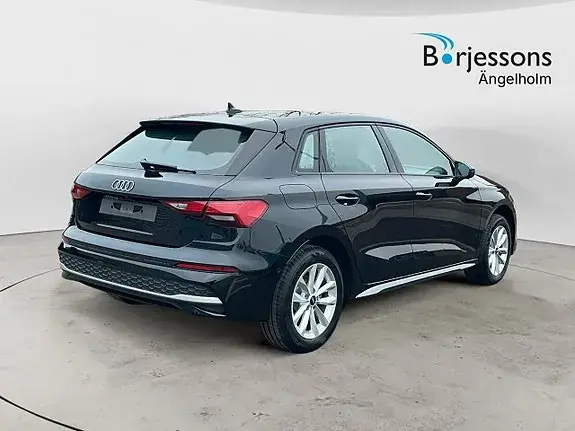 Audi A3 2027 photo 3