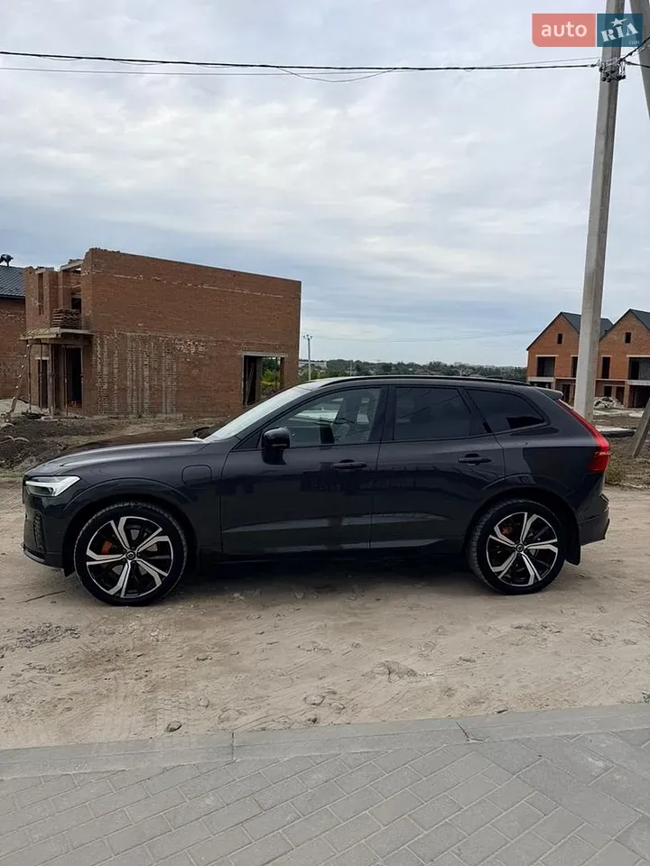 Volvo Xc60 2024 photo 3