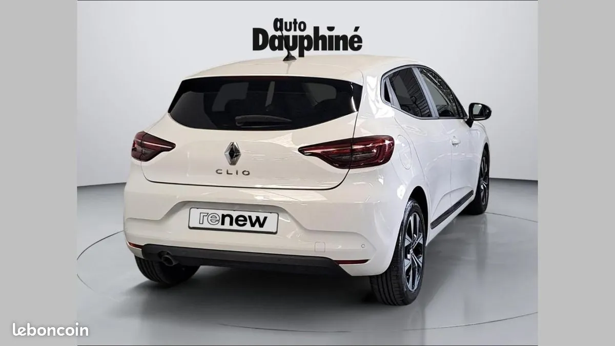 Renault Clio 2023 photo 5