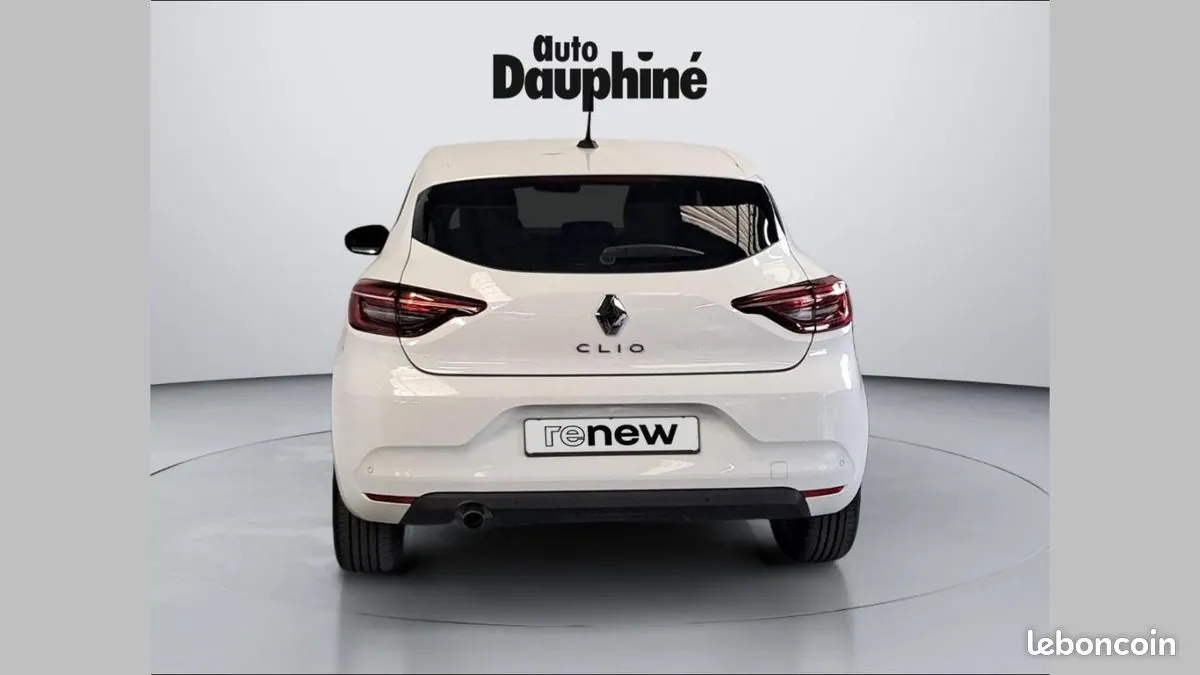 Renault Clio 2023 photo 4